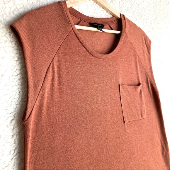 Banana Republic Women's rust luxespun sleeveless tank, Sz M - Picture 3 of 11